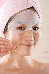 女玩家不满《龙腾世纪：影障守护者》：我这样的瘦臀都没有